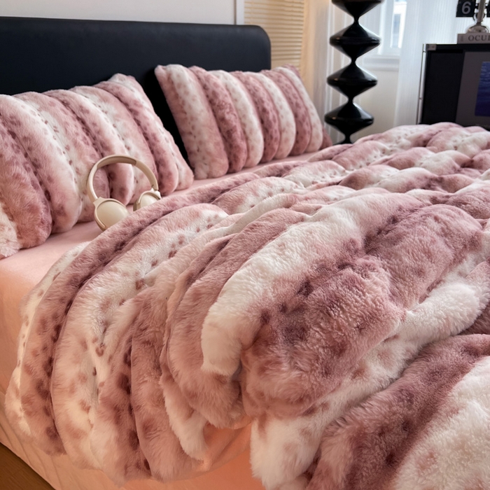 91家纺网 家纺一手货源 找家纺 （总）梦莱斯 2025新款轻奢高克重兔毛绒四件套