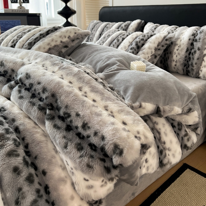 91家纺网 家纺一手货源 找家纺 梦莱斯 2025新款轻奢高克重兔毛绒四件套 灰色