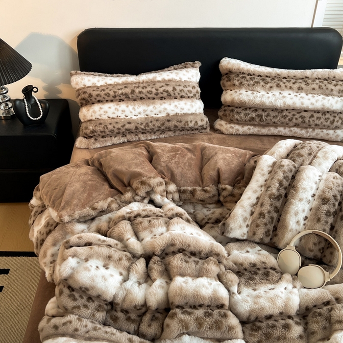 91家纺网 家纺一手货源 找家纺 梦莱斯 2025新款轻奢高克重兔毛绒四件套 咖色