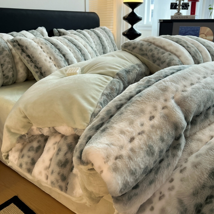 91家纺网 家纺一手货源 找家纺 梦莱斯 2025新款轻奢高克重兔毛绒四件套 绿色