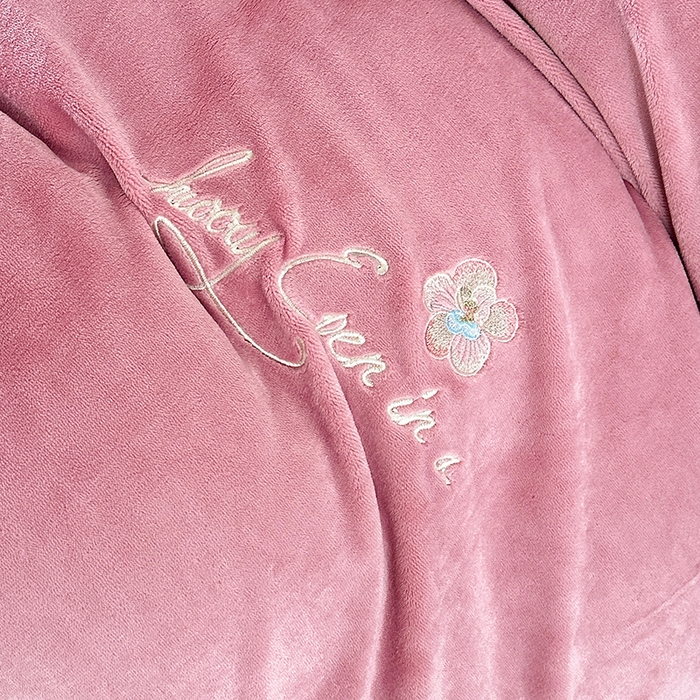 91家纺网 家纺一手货源 找家纺 董韵家纺 2025新款牛奶绒刺绣夹棉床裙四件套系列（控价） 绒语-豆沙