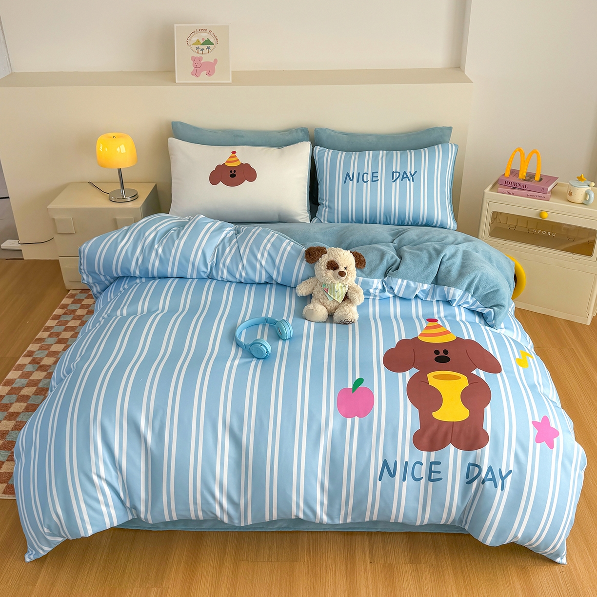 91家纺网 家纺一手货源 找家纺 十一家居 2025新款A类原创设计数码大版卡通印花四件套-绒宠系列 音乐萌犬