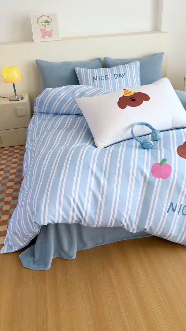 91家纺网 家纺一手货源 找家纺 十一家居 2025新款A类原创设计数码大版卡通印花四件套-绒宠系列 音乐萌犬