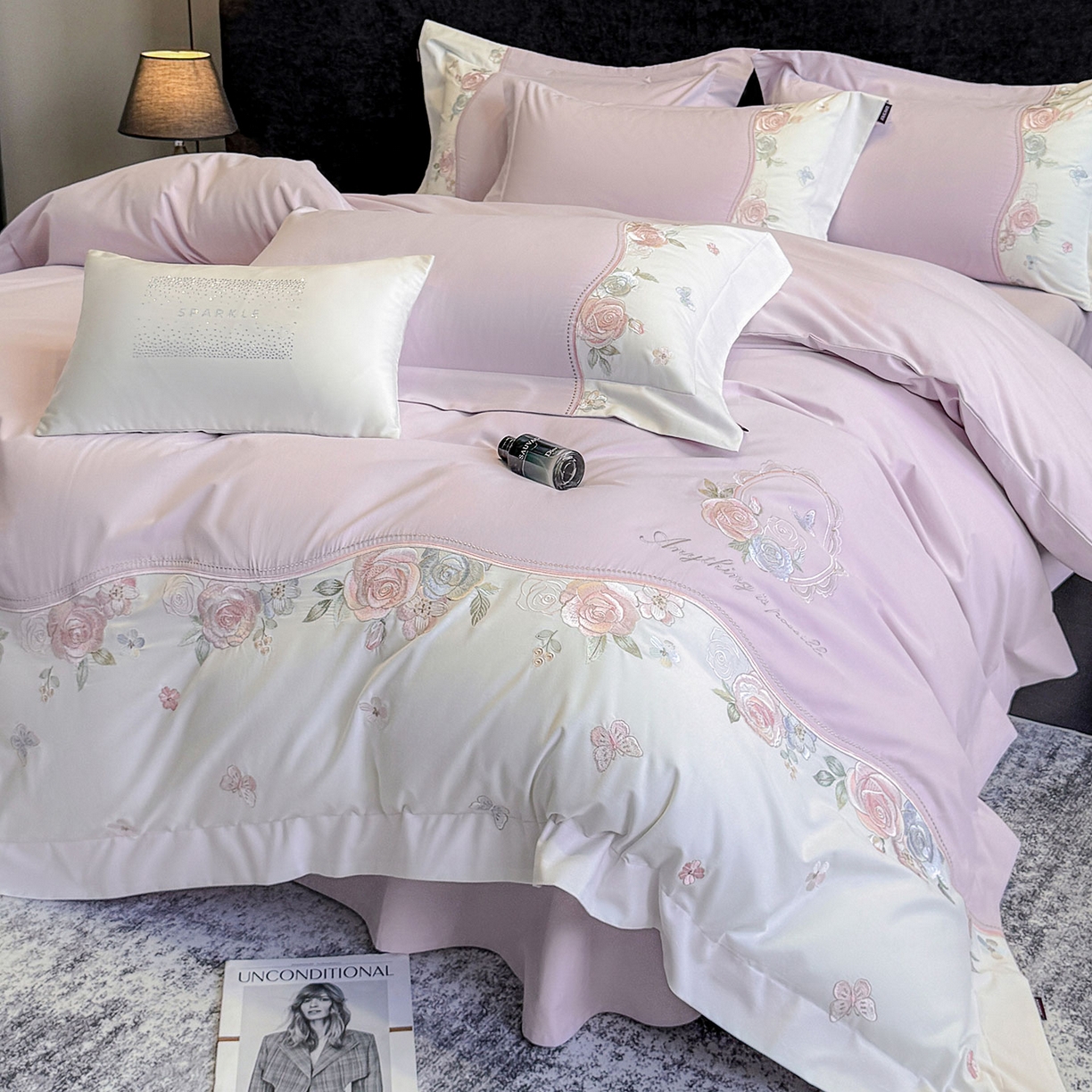 91家纺网 家纺一手货源 找家纺 乔利卡沃 2025新款直播爆款A类加厚保暖全棉纯棉磨毛四件套纯棉重工刺绣被套冬季床上用品 绮影-香芋紫