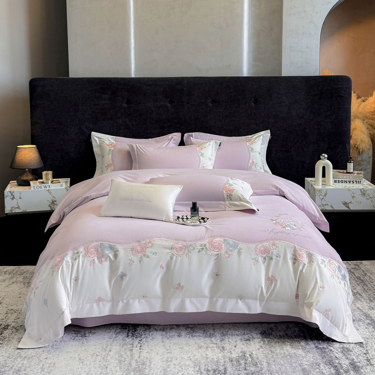 91家纺网 家纺一手货源 找家纺 乔利卡沃 2025新款直播爆款A类加厚保暖全棉纯棉磨毛四件套纯棉重工刺绣被套冬季床上用品 绮影-香芋紫