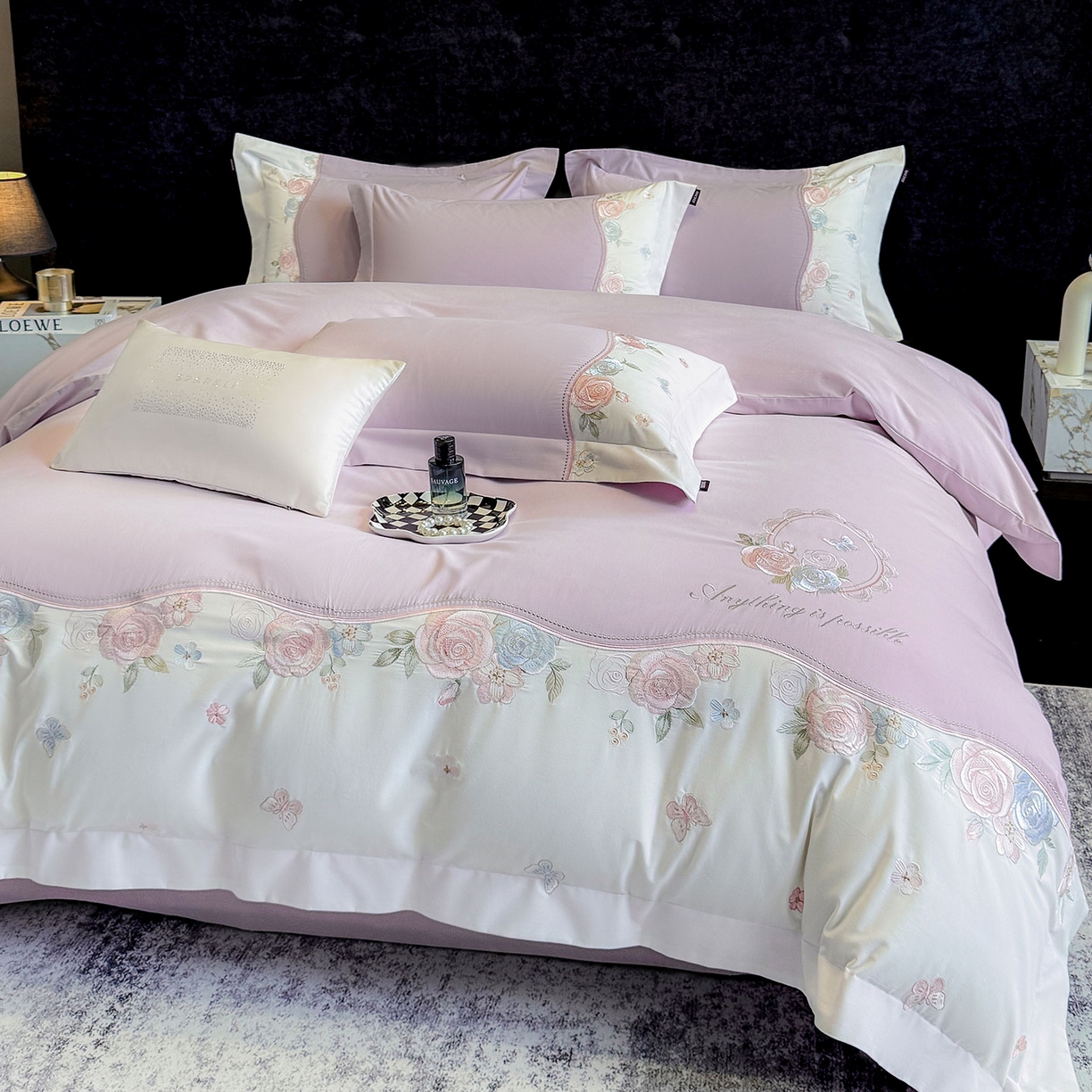 91家纺网 家纺一手货源 找家纺 乔利卡沃 2025新款直播爆款A类加厚保暖全棉纯棉磨毛四件套纯棉重工刺绣被套冬季床上用品 绮影-香芋紫