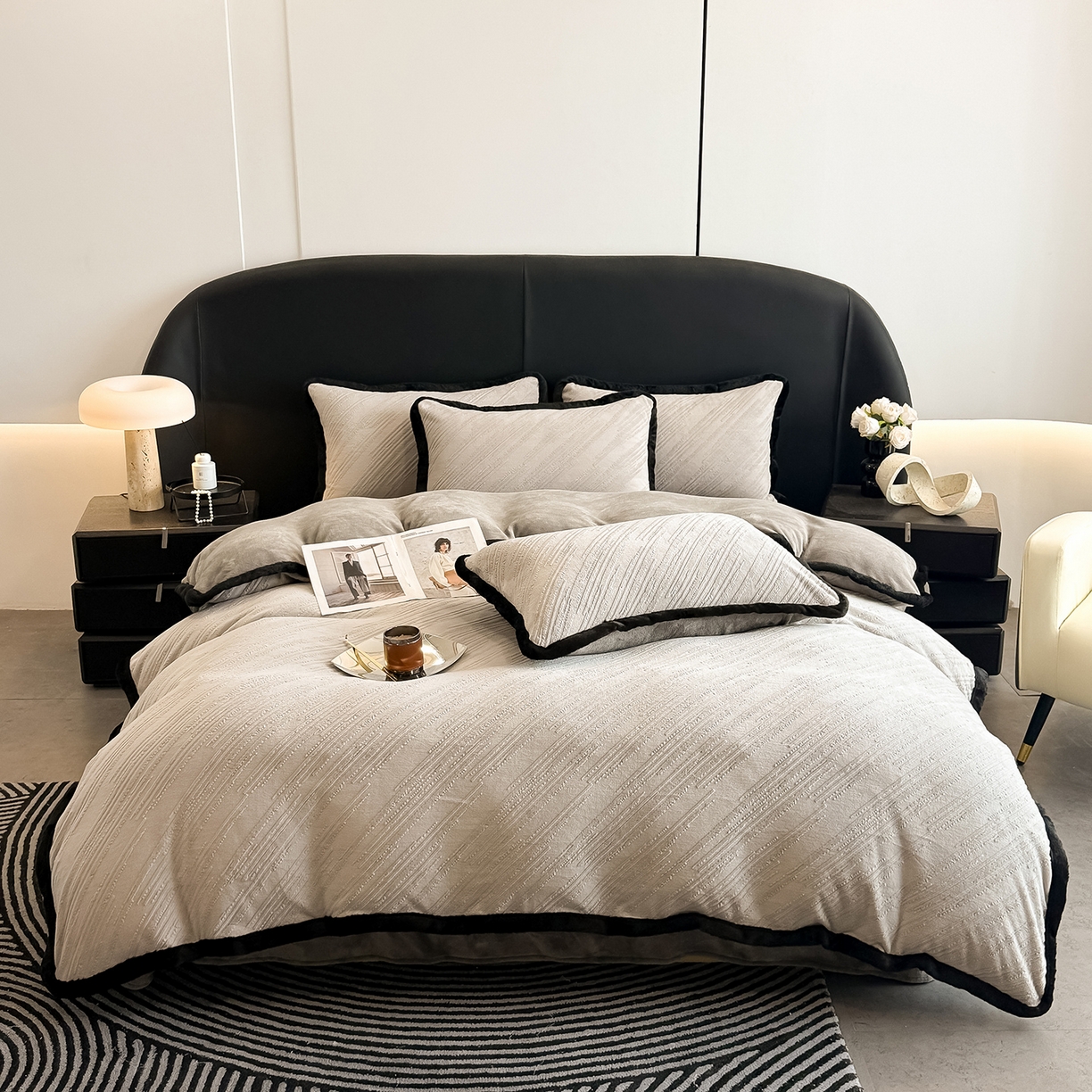 91家纺网 家纺一手货源 找家纺 （总）典曼家纺 2025新款A类宽包边雕花绒四件套