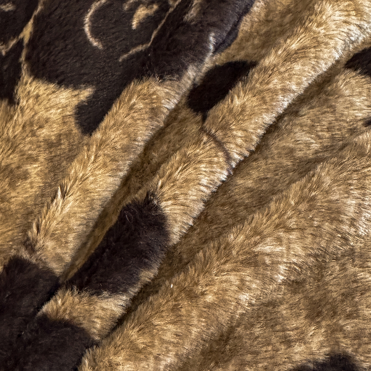 91家纺网 家纺一手货源 找家纺 民新家纺 2025新款兔毛绒印花简约款四件套 简约款-爱意玫瑰咖