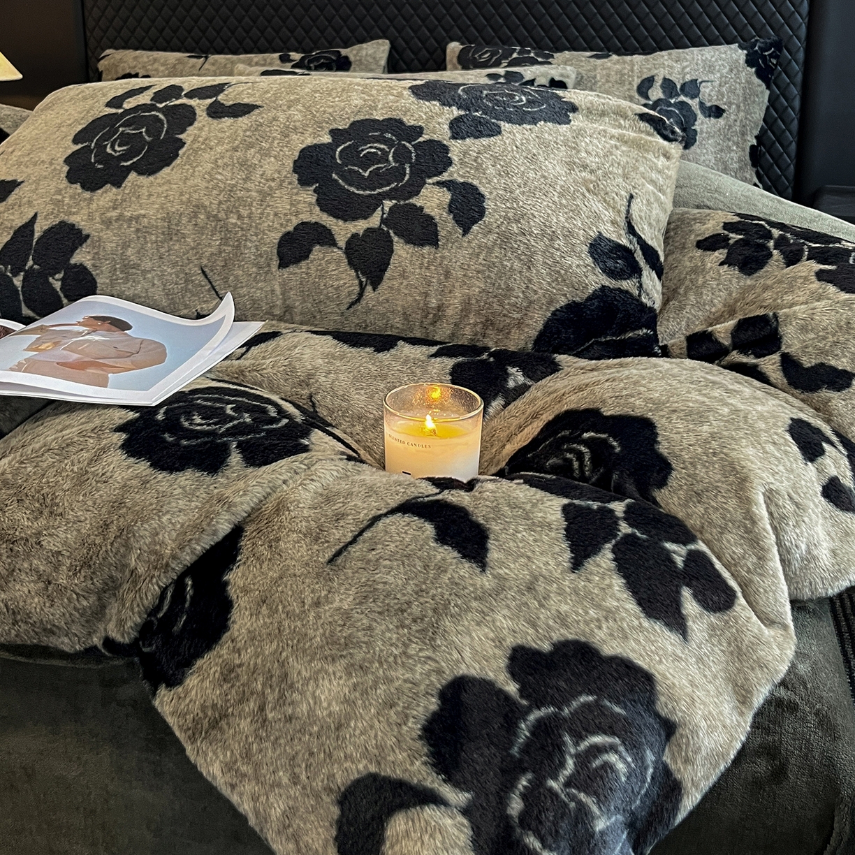 91家纺网 家纺一手货源 找家纺 民新家纺 2025新款兔毛绒印花简约款四件套 简约款-爱意玫瑰灰