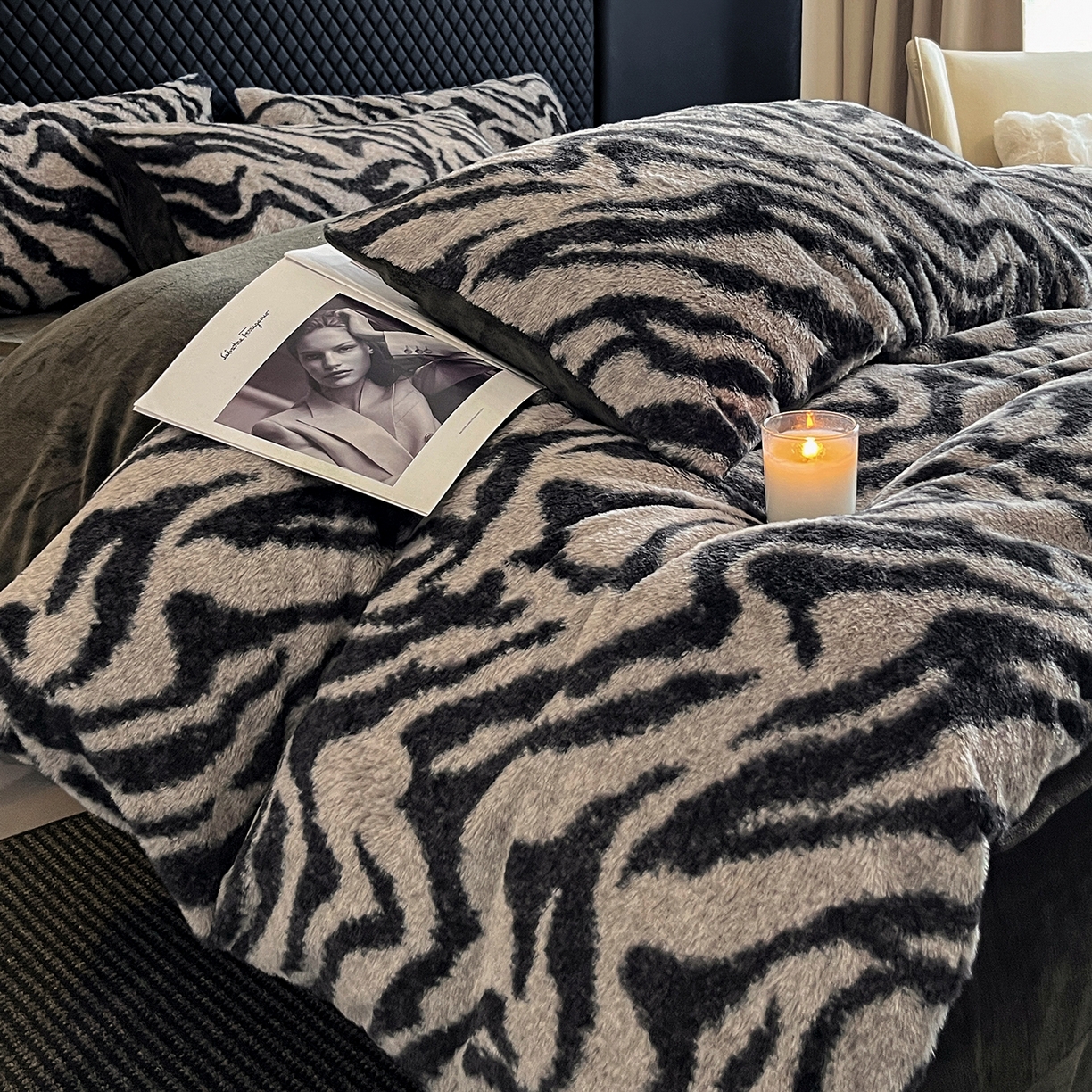 91家纺网 家纺一手货源 找家纺 民新家纺 2025新款兔毛绒印花简约款四件套 简约款-条纹