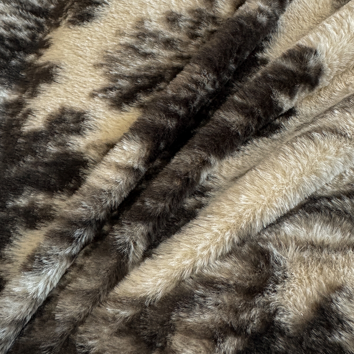 91家纺网 家纺一手货源 找家纺 民新家纺 2025新款兔毛绒印花简约款四件套 简约款-素影