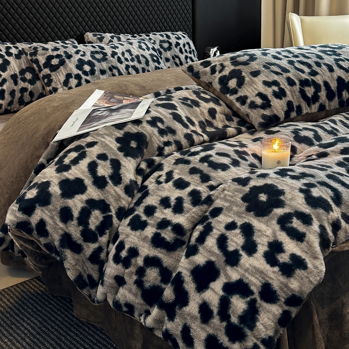 91家纺网 家纺一手货源 找家纺 民新家纺 2025新款兔毛绒印花简约款四件套 简约款豹纹-灰