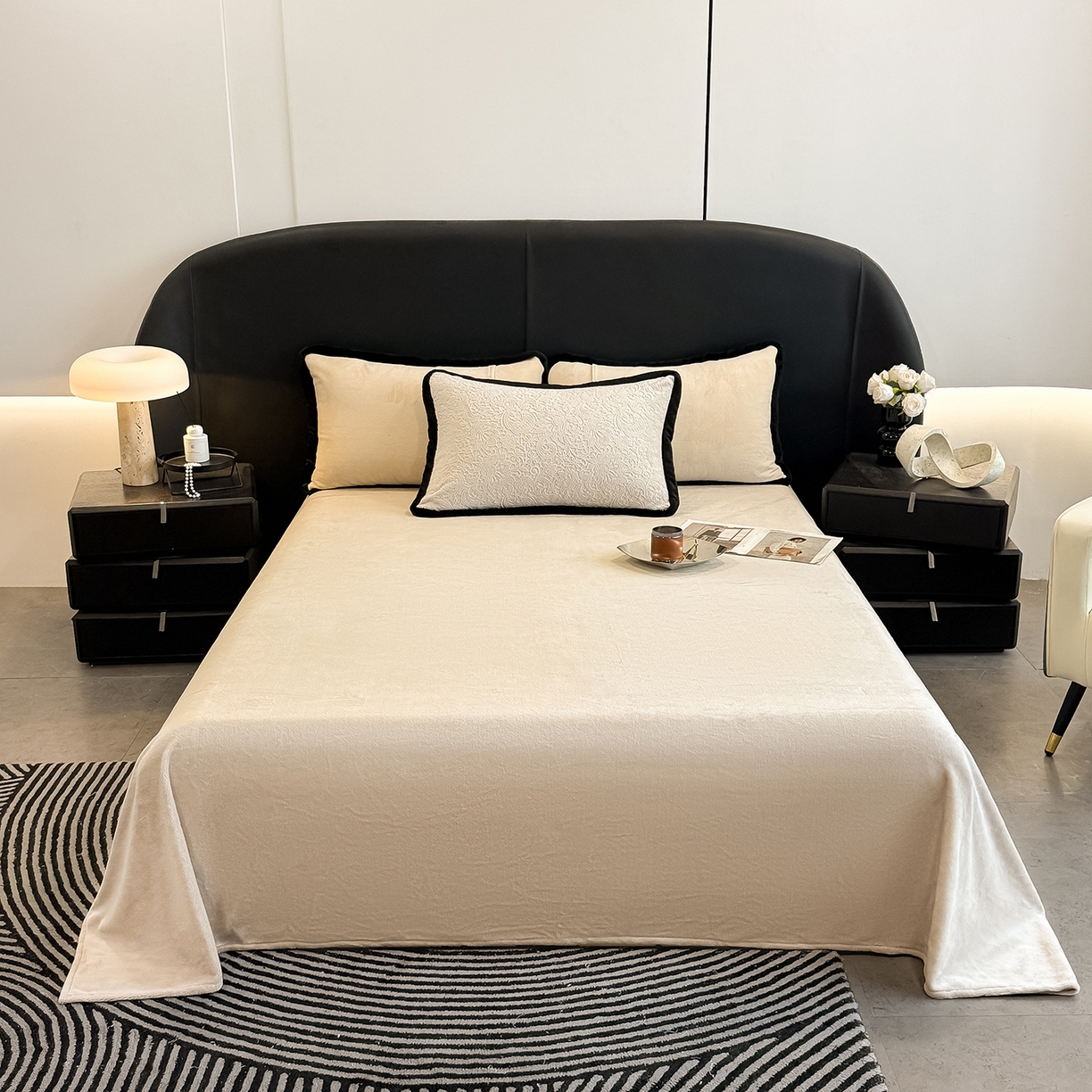 91家纺网 家纺一手货源 找家纺 典曼家纺 2025新款A类宽包边雕花绒四件套 千语千叶-黄