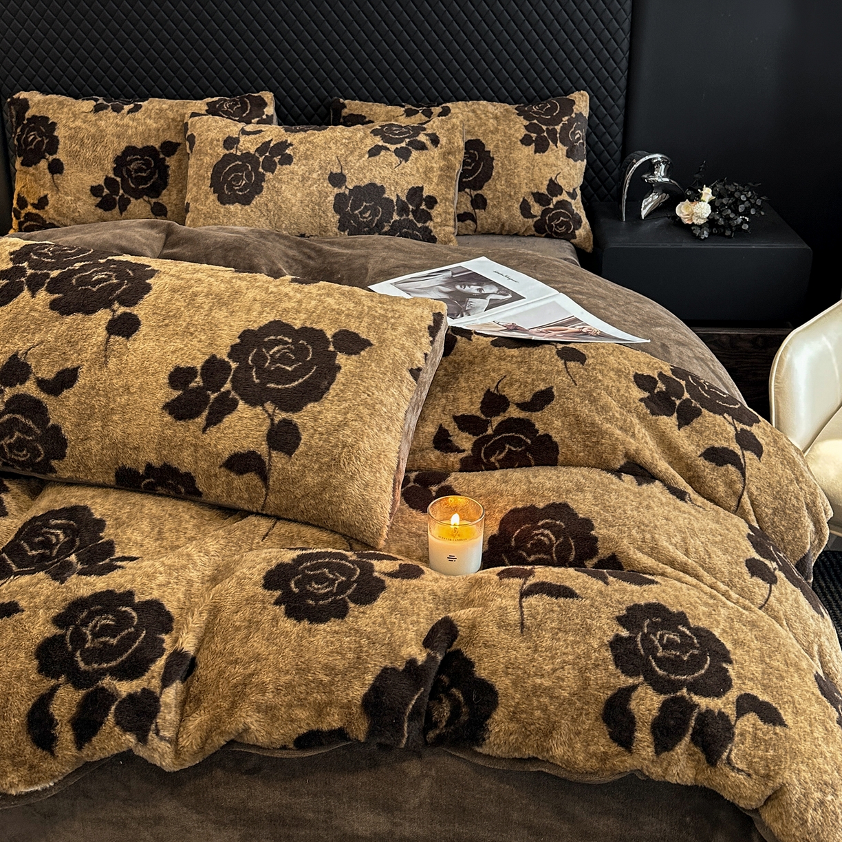 91家纺网 家纺一手货源 找家纺 民新家纺 2025新款兔毛绒印花简约款四件套 简约款-爱意玫瑰咖