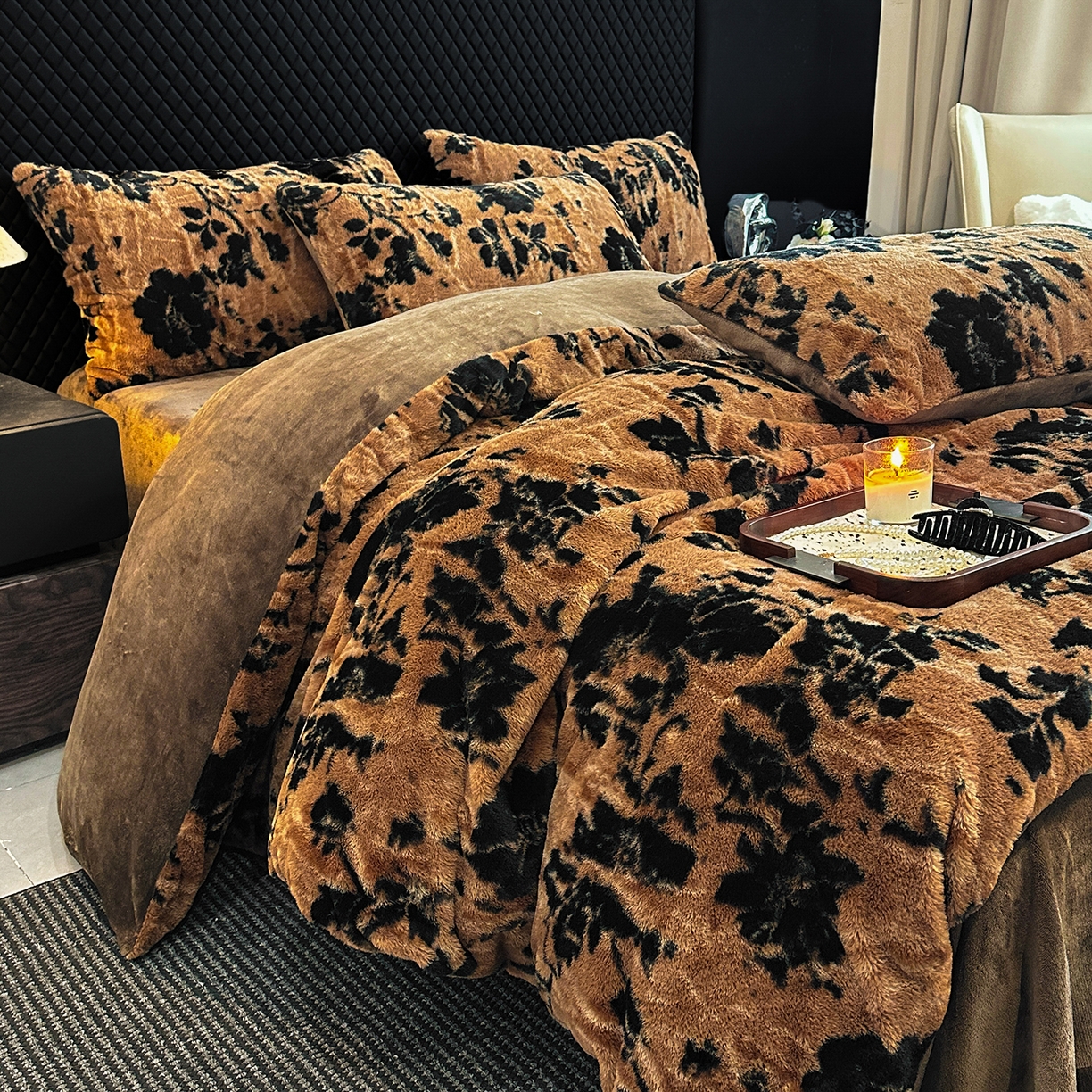 91家纺网 家纺一手货源 找家纺 民新家纺 2025新款兔毛绒印花简约款四件套 简约款-秋意