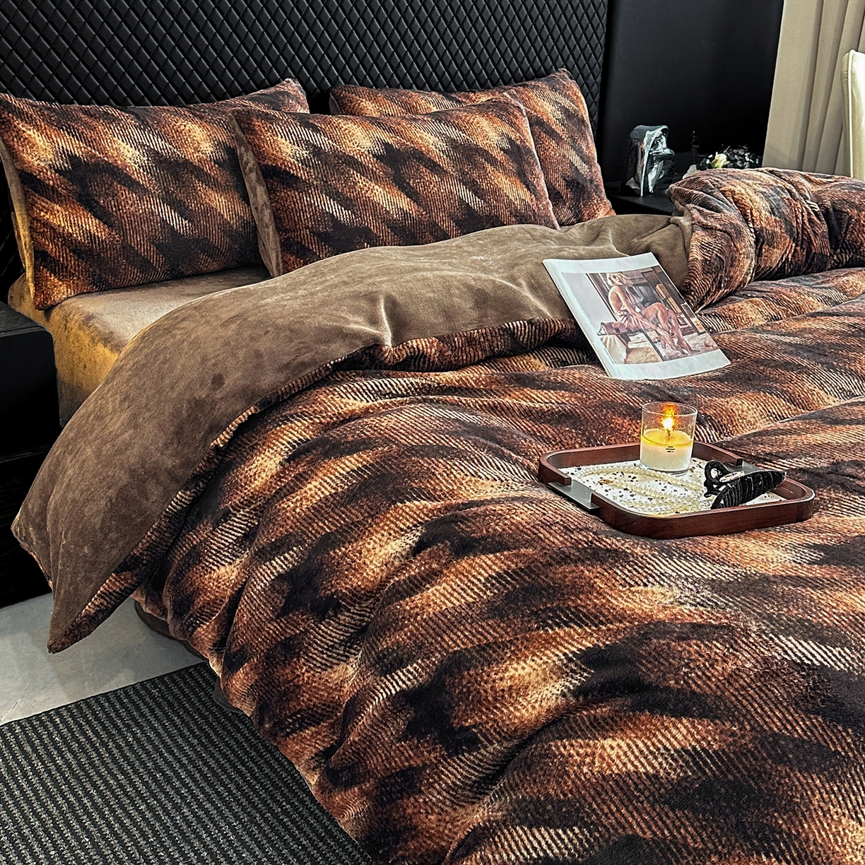 91家纺网 家纺一手货源 找家纺 民新家纺 2025新款兔毛绒印花简约款四件套 简约款-飞雁