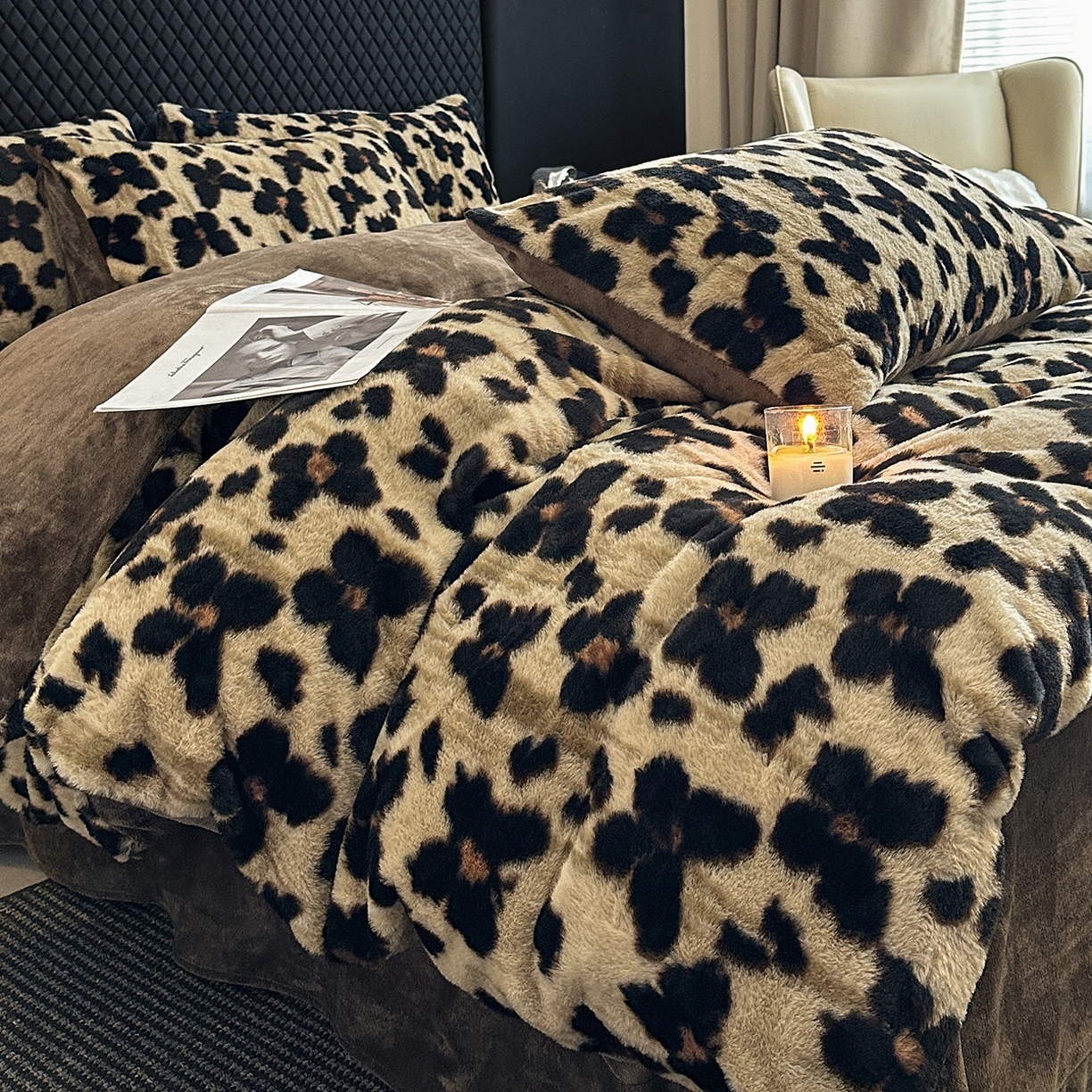 91家纺网 家纺一手货源 找家纺 民新家纺 2025新款兔毛绒印花简约款四件套 简约款-蝶语咖