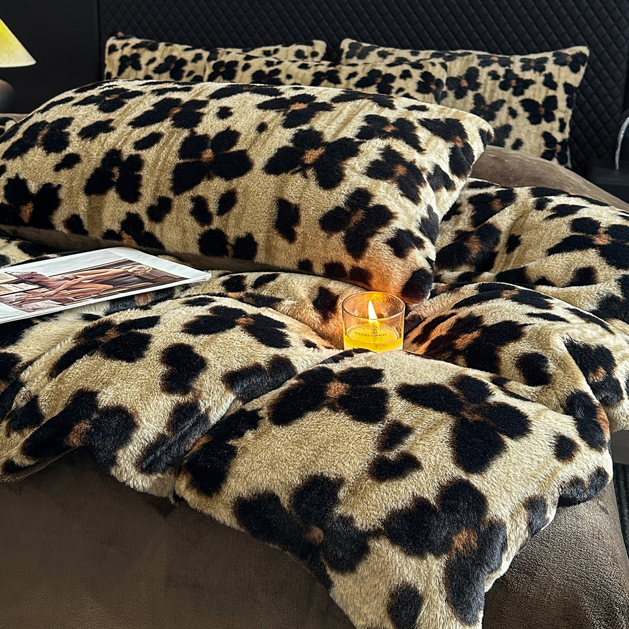 91家纺网 家纺一手货源 找家纺 民新家纺 2025新款兔毛绒印花简约款四件套 简约款-蝶语咖