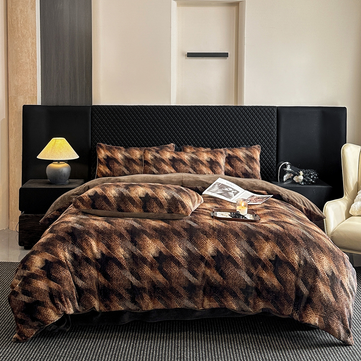 91家纺网 家纺一手货源 找家纺 （总）民新家纺 2025新款兔毛绒印花简约款四件套