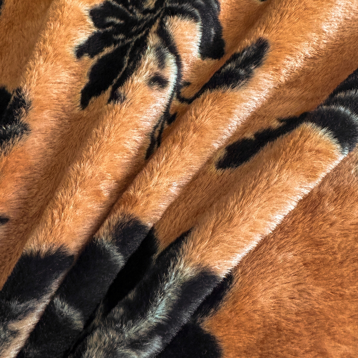 91家纺网 家纺一手货源 找家纺 民新家纺 2025新款兔毛绒印花简约款四件套 简约款-繁花