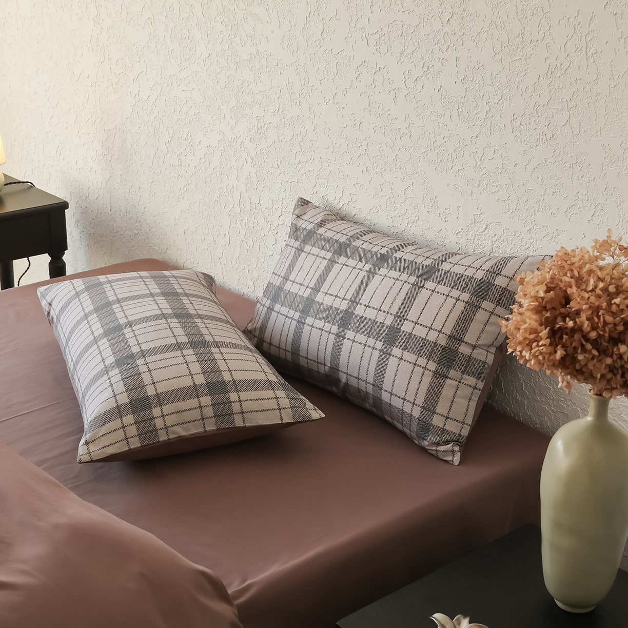 91家纺网 家纺一手货源 找家纺 三味舒屋 2025新款50支全棉磨毛印花四件套-格纹俱乐部 米黑格俱乐部