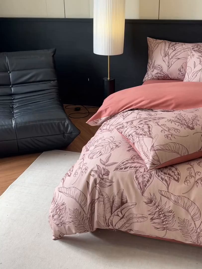 91家纺网 家纺一手货源 找家纺 典曼家纺 2025新品法式复古全棉A类磨毛四件套 青釉-红