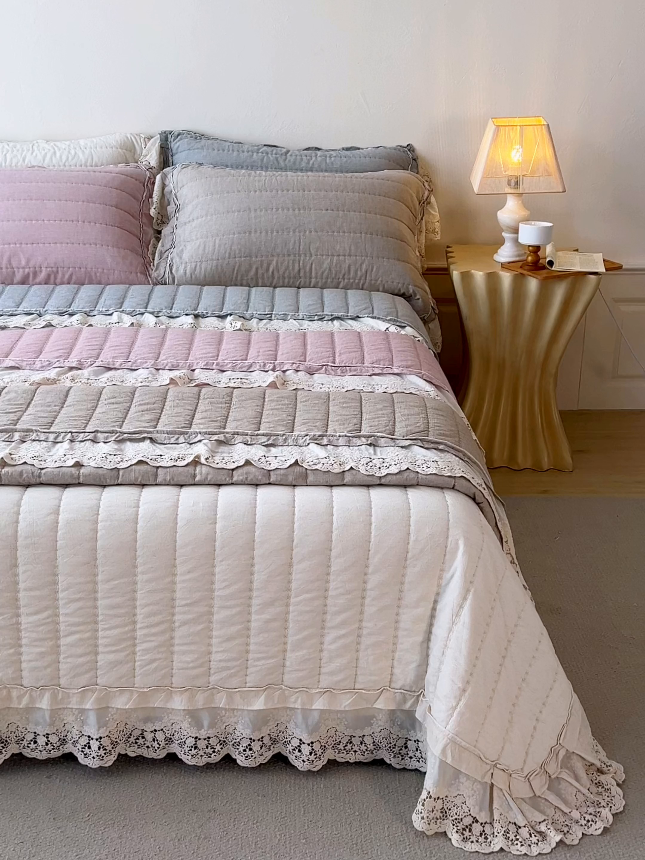 91家纺网 家纺一手货源 找家纺 （总）桂雅居 2025新款舒适麻棉麻蕾丝花边单床盖床盖单件