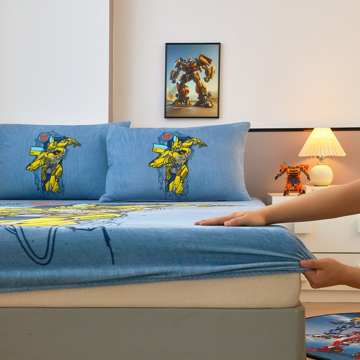 91家纺网 家纺一手货源 找家纺 蘭菲家纺 2025新款高克重亲肤保暖牛奶绒单品床笠-变形金刚 3号