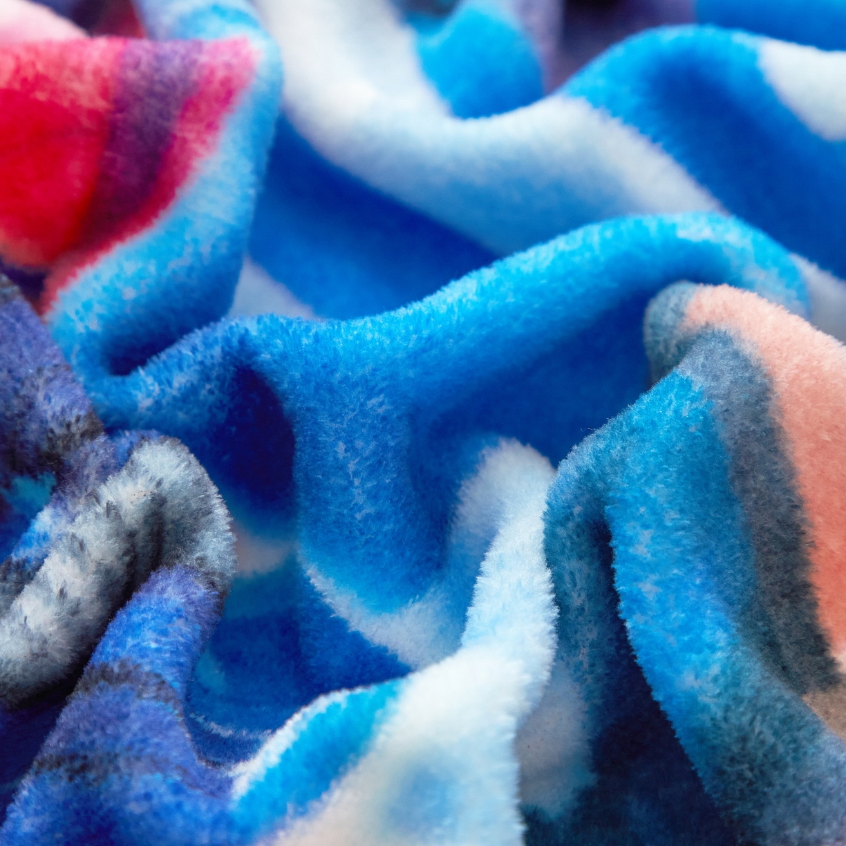 91家纺网 家纺一手货源 找家纺 蘭菲家纺 2025新款高克重亲肤保暖牛奶绒单品床笠-变形金刚 14号