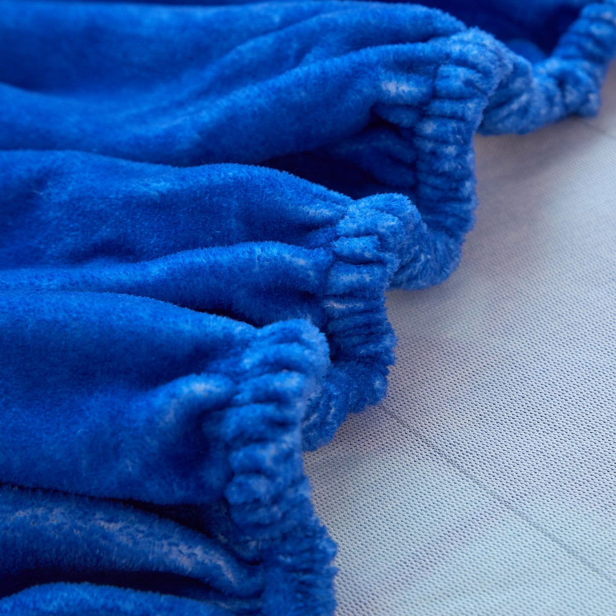 91家纺网 家纺一手货源 找家纺 蘭菲家纺 2025新款高克重亲肤保暖牛奶绒单品床笠-变形金刚 12号