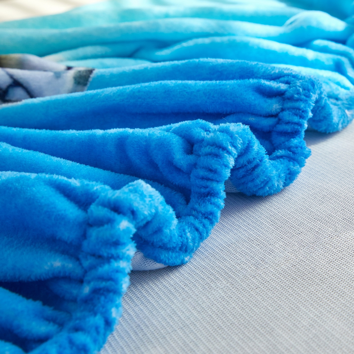 91家纺网 家纺一手货源 找家纺 蘭菲家纺 2025新款高克重亲肤保暖牛奶绒单品床笠-变形金刚 8号