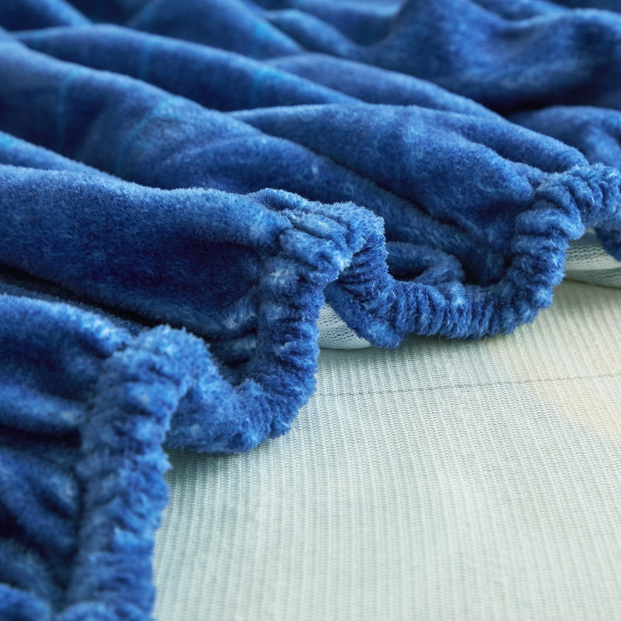 91家纺网 家纺一手货源 找家纺 蘭菲家纺 2025新款高克重亲肤保暖牛奶绒单品床笠-变形金刚 11号