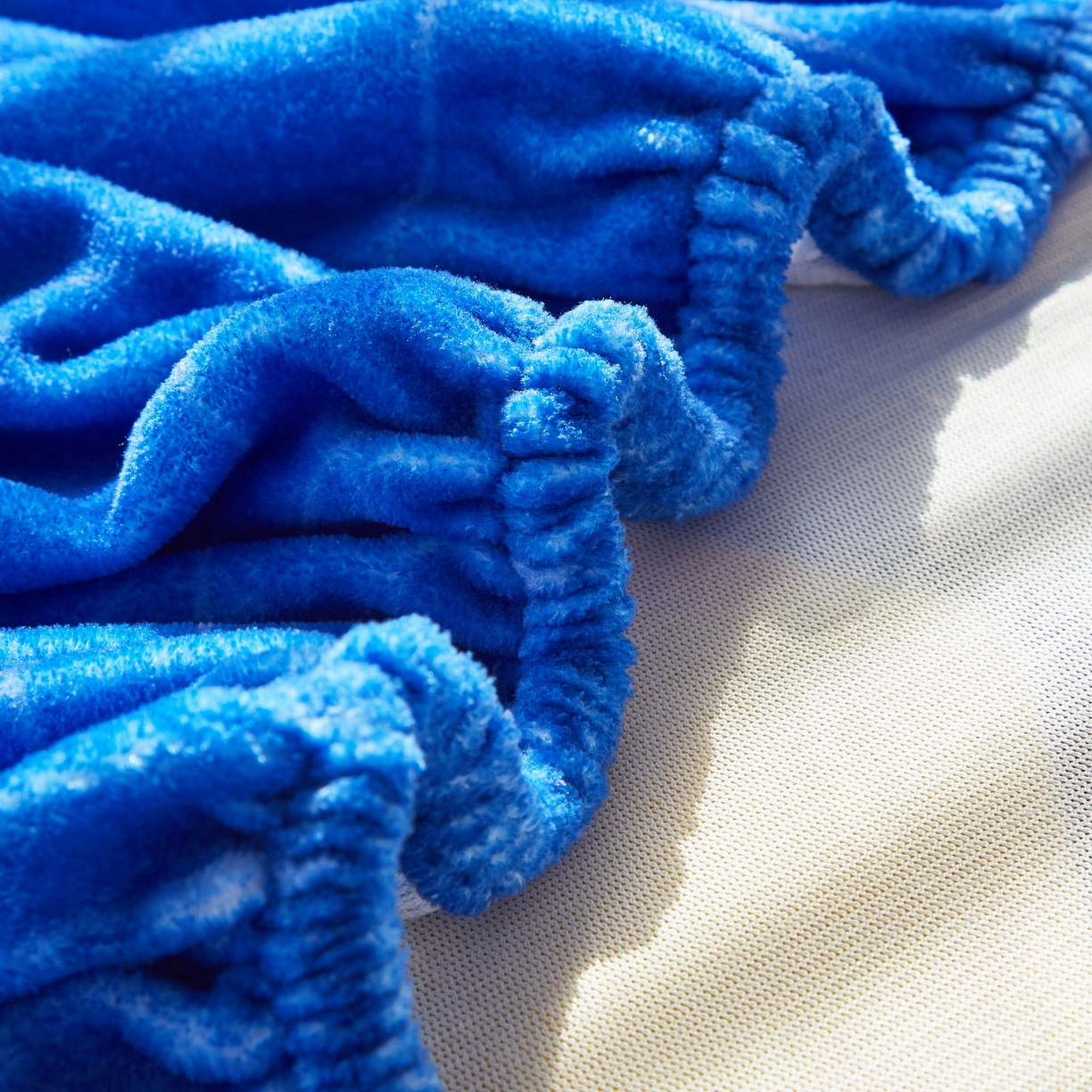 91家纺网 家纺一手货源 找家纺 蘭菲家纺 2025新款高克重亲肤保暖牛奶绒单品床笠-变形金刚 9号