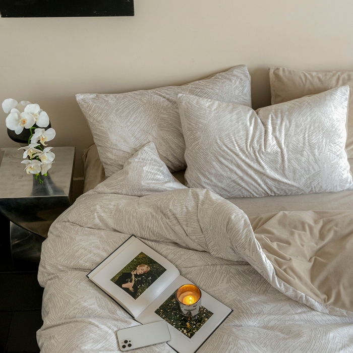 91家纺网 家纺一手货源 找家纺 （总）ONE TWO ONE 121 2025新款轻奢新法式德芙绒宝宝绒婴儿绒短毛绒牛奶绒四件套床单被套-盛仕顿