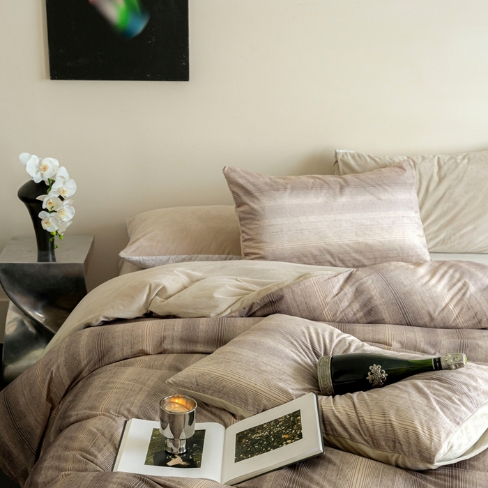 91家纺网 家纺一手货源 找家纺 （总）ONE TWO ONE 121 2025新款轻奢新法式德芙绒宝宝绒婴儿绒短毛绒牛奶绒四件套床单被套-漫步地球【会员-10】 平台控价券后不得低于 258  278