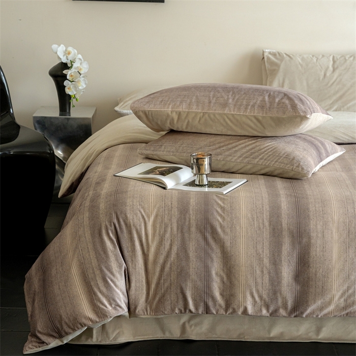 91家纺网 家纺一手货源 找家纺 （总）ONE TWO ONE 121 2025新款轻奢新法式德芙绒宝宝绒婴儿绒短毛绒牛奶绒四件套床单被套-漫步地球【会员-10】 平台控价券后不得低于 258  278