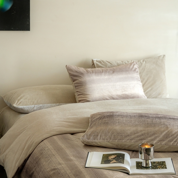 91家纺网 家纺一手货源 找家纺 （总）ONE TWO ONE 121 2025新款轻奢新法式德芙绒宝宝绒婴儿绒短毛绒牛奶绒四件套床单被套-漫步地球【会员-10】 平台控价券后不得低于 258  278