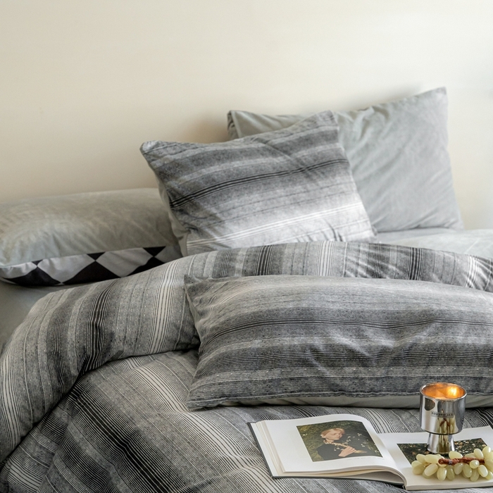 91家纺网 家纺一手货源 找家纺 ONE TWO ONE 121 2025新款轻奢新法式德芙绒宝宝绒婴儿绒短毛绒牛奶绒四件套床单被套-漫步地球【会员-10】 平台控价券后不得低于 258  278 漫步地球-深灰