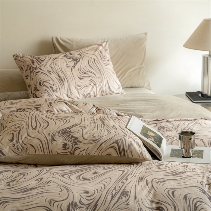 91家纺网 家纺一手货源 找家纺 ONE TWO ONE 121 2025新款轻奢新法式德芙绒宝宝绒婴儿绒短毛绒牛奶绒四件套床单被套-游里【会员-10】 平台控价券后不得低于 258  278 游里-咖