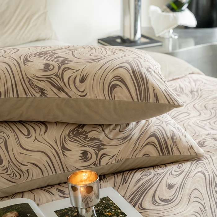 91家纺网 家纺一手货源 找家纺 ONE TWO ONE 121 2025新款轻奢新法式德芙绒宝宝绒婴儿绒短毛绒牛奶绒四件套床单被套-游里【会员-10】 平台控价券后不得低于 258  278 游里-咖