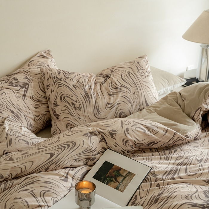 91家纺网 家纺一手货源 找家纺 ONE TWO ONE 121 2025新款轻奢新法式德芙绒宝宝绒婴儿绒短毛绒牛奶绒四件套床单被套-游里【会员-10】 平台控价券后不得低于 258  278 游里-咖