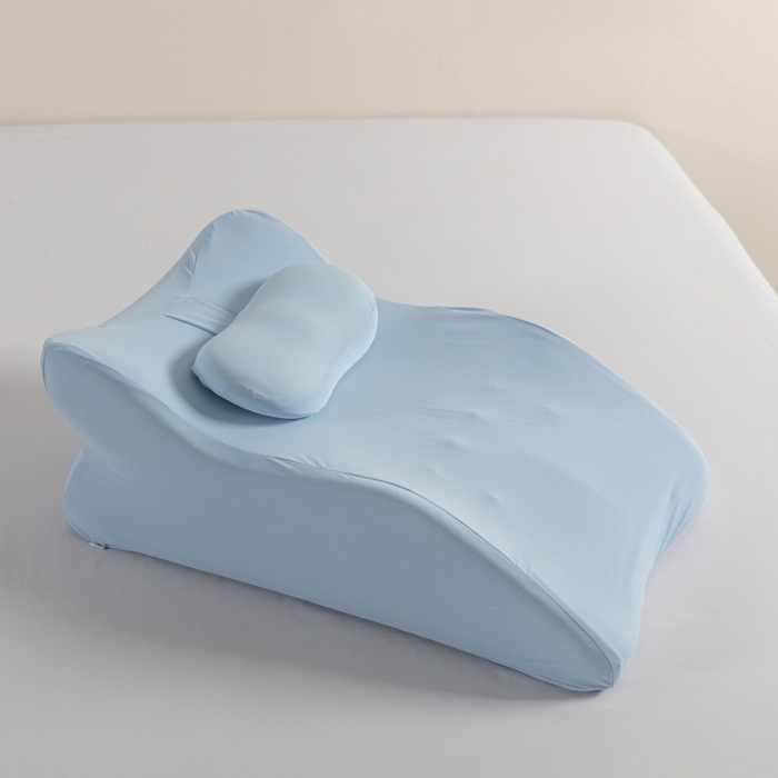 91家纺网 家纺一手货源 找家纺 腾超家纺 2025新款凉感丝人体工学趴睡枕枕头枕芯 蓝色