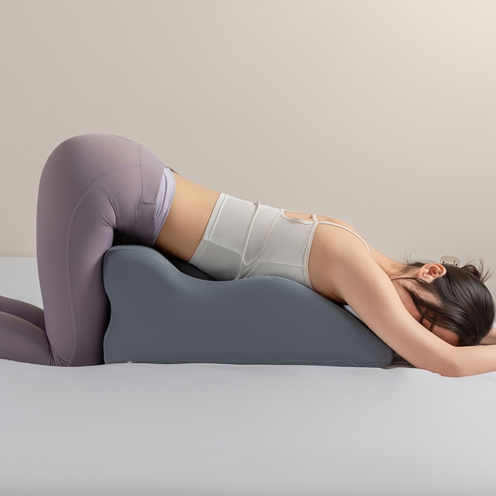 91家纺网 家纺一手货源 找家纺 腾超家纺 2025新款凉感丝人体工学趴睡枕枕头枕芯 深灰