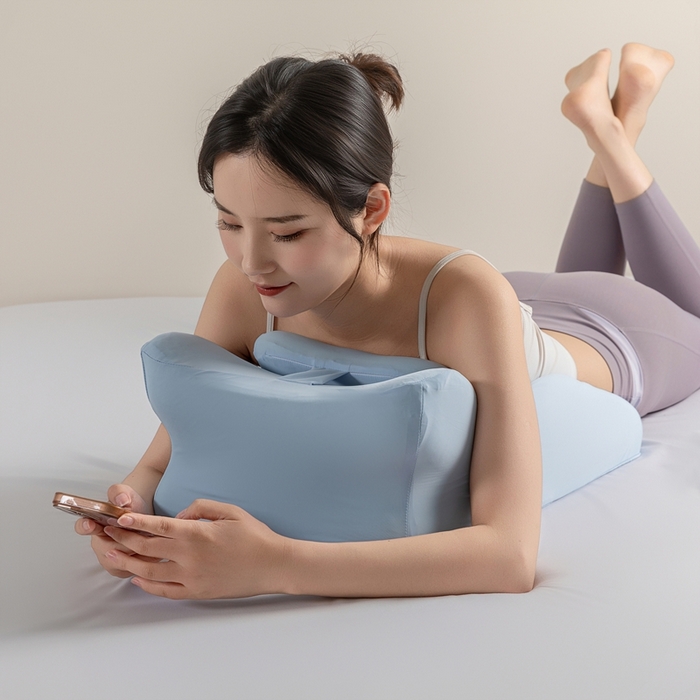 91家纺网 家纺一手货源 找家纺 腾超家纺 2025新款凉感丝人体工学趴睡枕枕头枕芯 蓝色