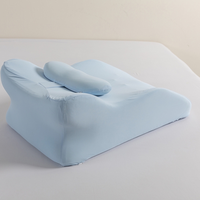 91家纺网 家纺一手货源 找家纺 腾超家纺 2025新款凉感丝人体工学趴睡枕枕头枕芯 蓝色