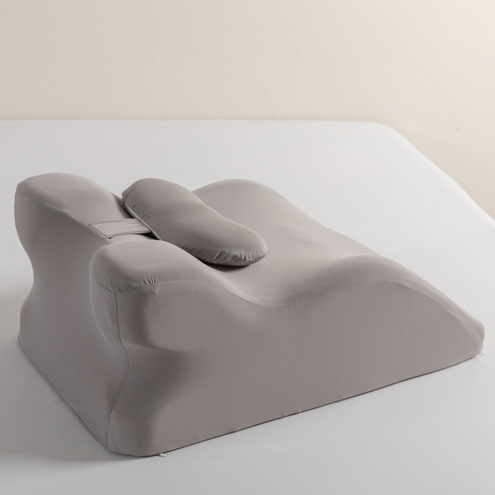 91家纺网 家纺一手货源 找家纺 腾超家纺 2025新款凉感丝人体工学趴睡枕枕头枕芯 灰色