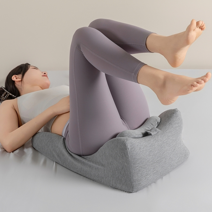 91家纺网 家纺一手货源 找家纺 腾超家纺 2025新款凉感丝人体工学趴睡枕枕头枕芯 灰色针织款