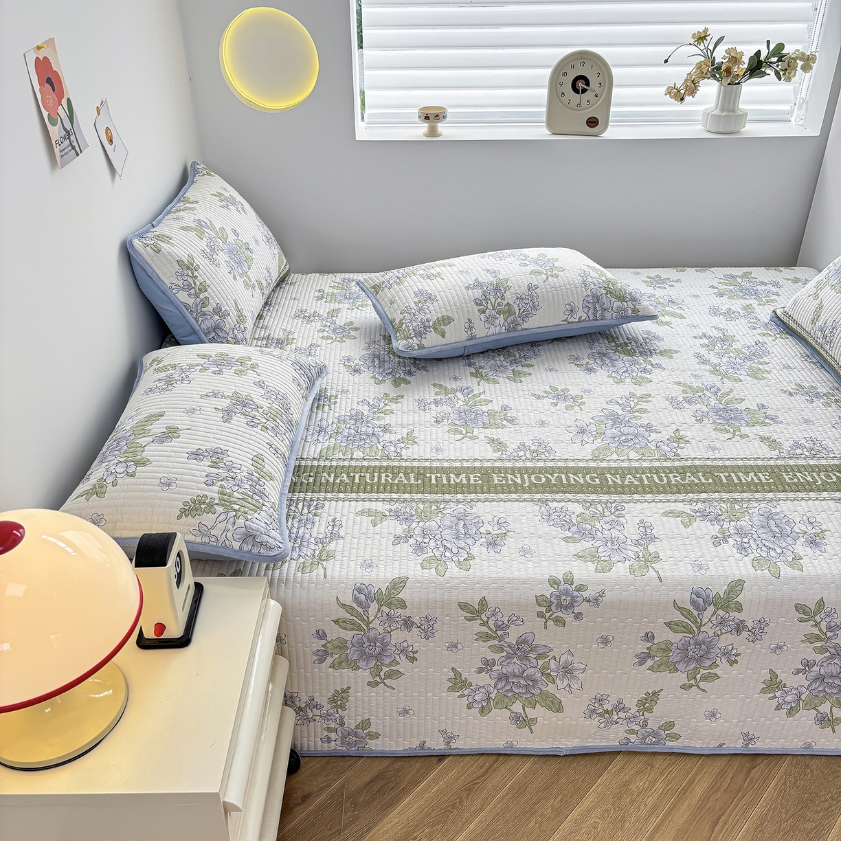 91家纺网 家纺一手货源 找家纺 金艾草 2025新款一面绒一面棉榻榻米大炕盖单件棉加绒床盖三件套A版全棉印花B版加厚牛奶绒 （提供买家秀） 风之恋