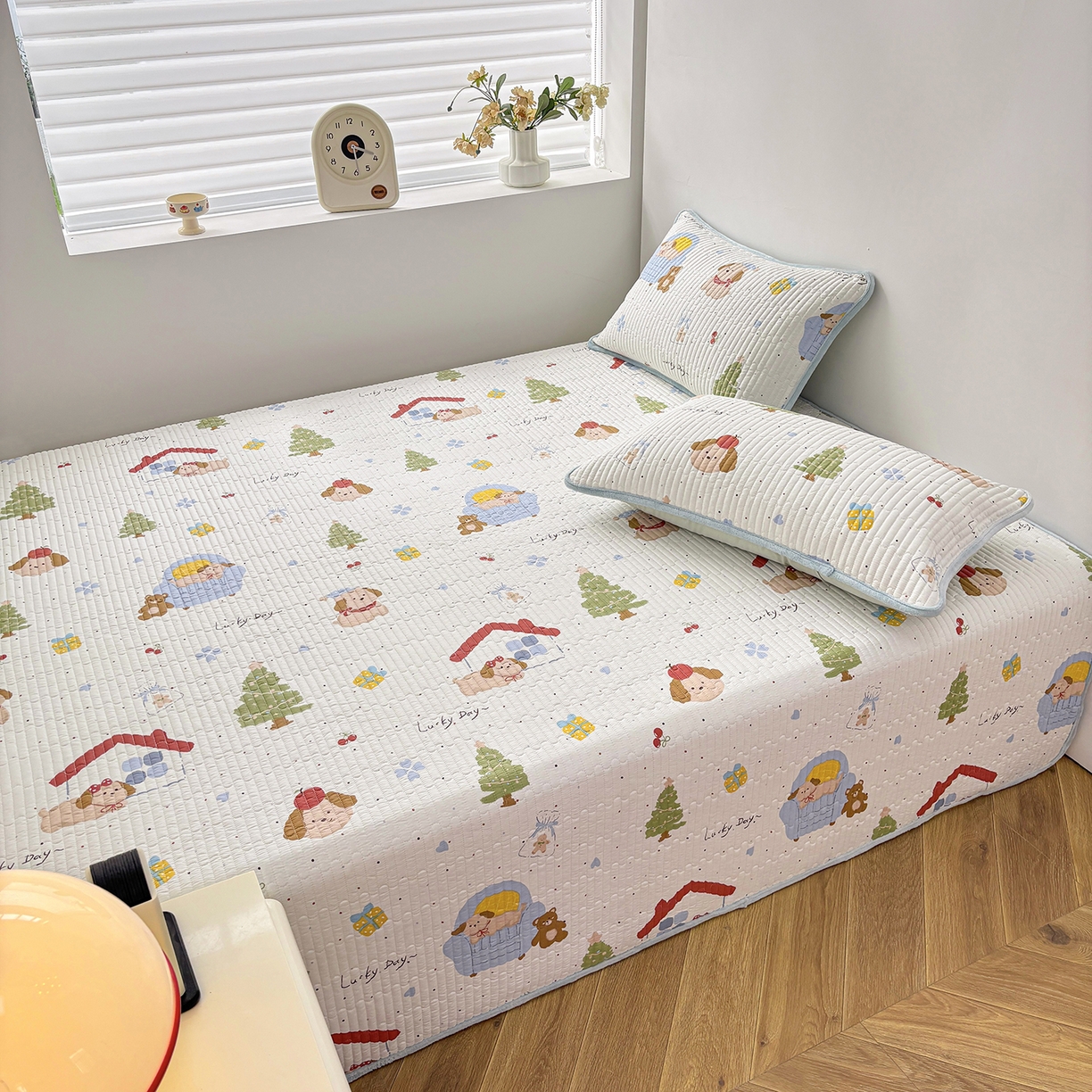 91家纺网 家纺一手货源 找家纺 （总）金艾草 2025新款一面绒一面棉榻榻米大炕盖单件棉加绒床盖三件套A版全棉印花B版加厚牛奶绒 （提供买家秀）