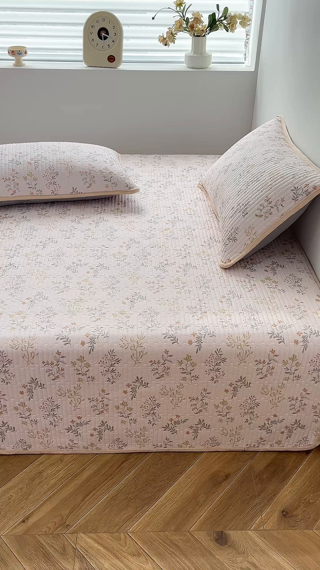 91家纺网 家纺一手货源 找家纺 金艾草 2025新款一面绒一面棉榻榻米大炕盖单件棉加绒床盖三件套A版全棉印花B版加厚牛奶绒 （提供买家秀） 醉梦希花